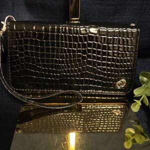 Brighton Black Croc Embossed Wristlet Wallet Organizer Zip Around